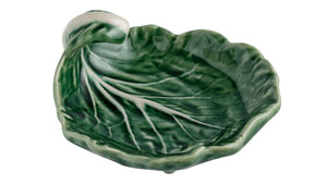 BORDALLO PINHEIRO Leaf with Curvature 12 cm Cabbage Haindpainted Ceramics Green and white
