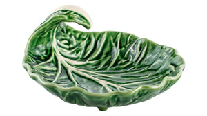 BORDALLO PINHEIRO Leaf with Curvature 18,5 cm Cabbage Haindpainted Ceramics Green and white